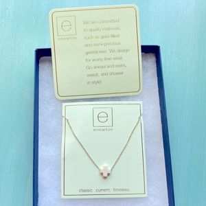 ⭐️Authentic enewton signature cross necklace